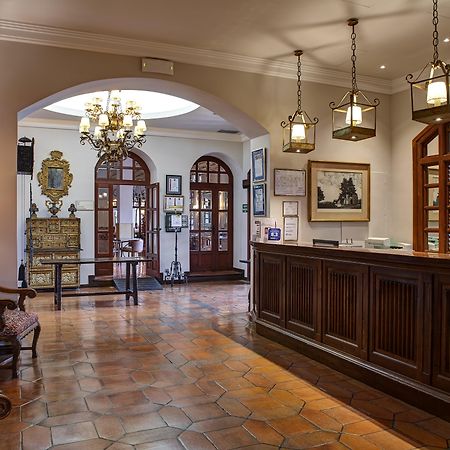 Parador De Калахорра Экстерьер фото