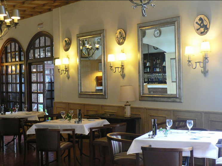 Parador De Калахорра Экстерьер фото
