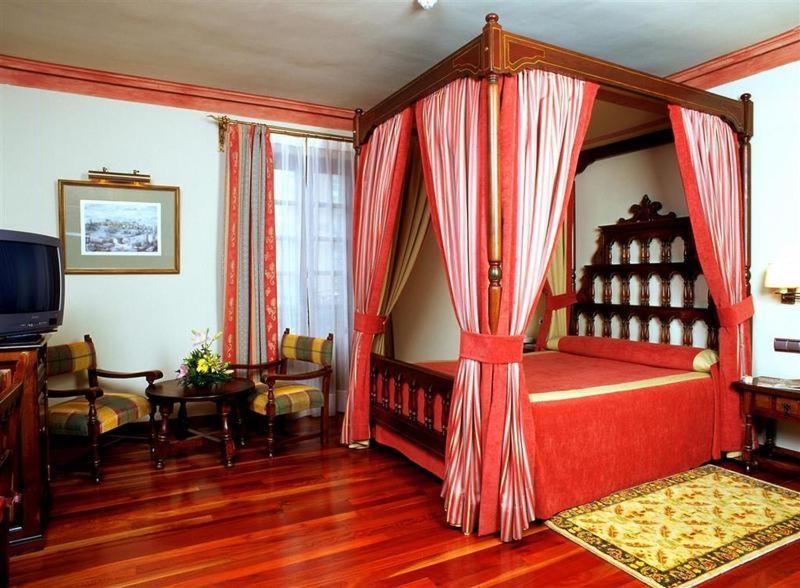 Parador De Калахорра Номер фото