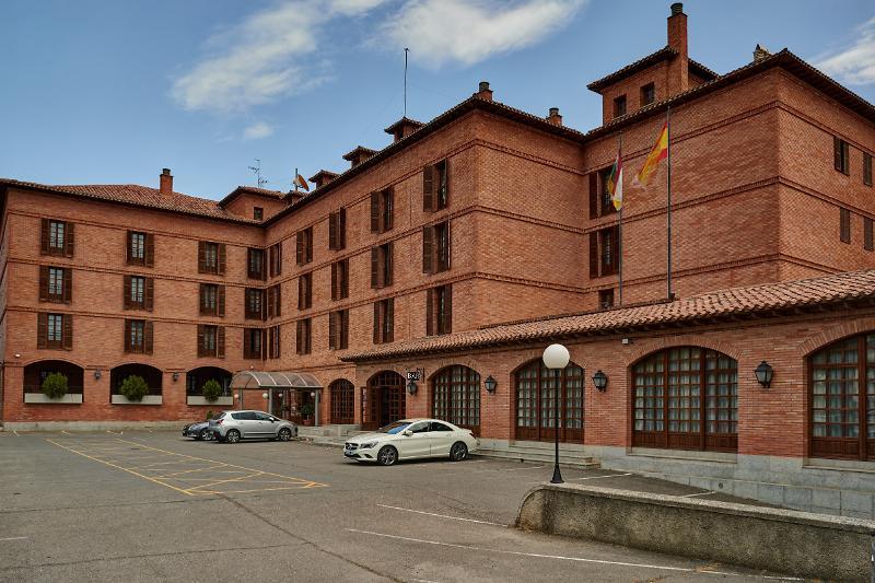 Parador De Калахорра Экстерьер фото